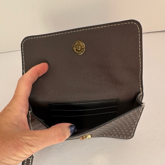 DKNY wallet in a gray brownish color - Picture 3 of 9